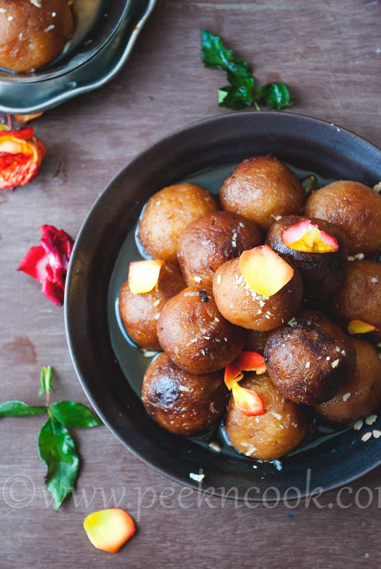 Rangalur Pantua Or Sweet Potato Gulab Jamun